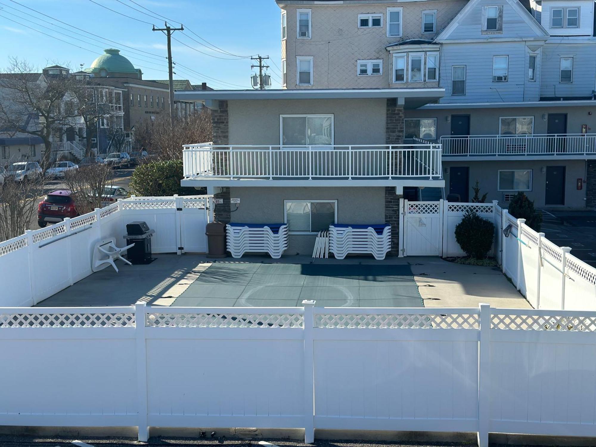 Beautiful Condo Sleeps 4- Only 2 Blocks From Beach Ocean City Eksteriør billede