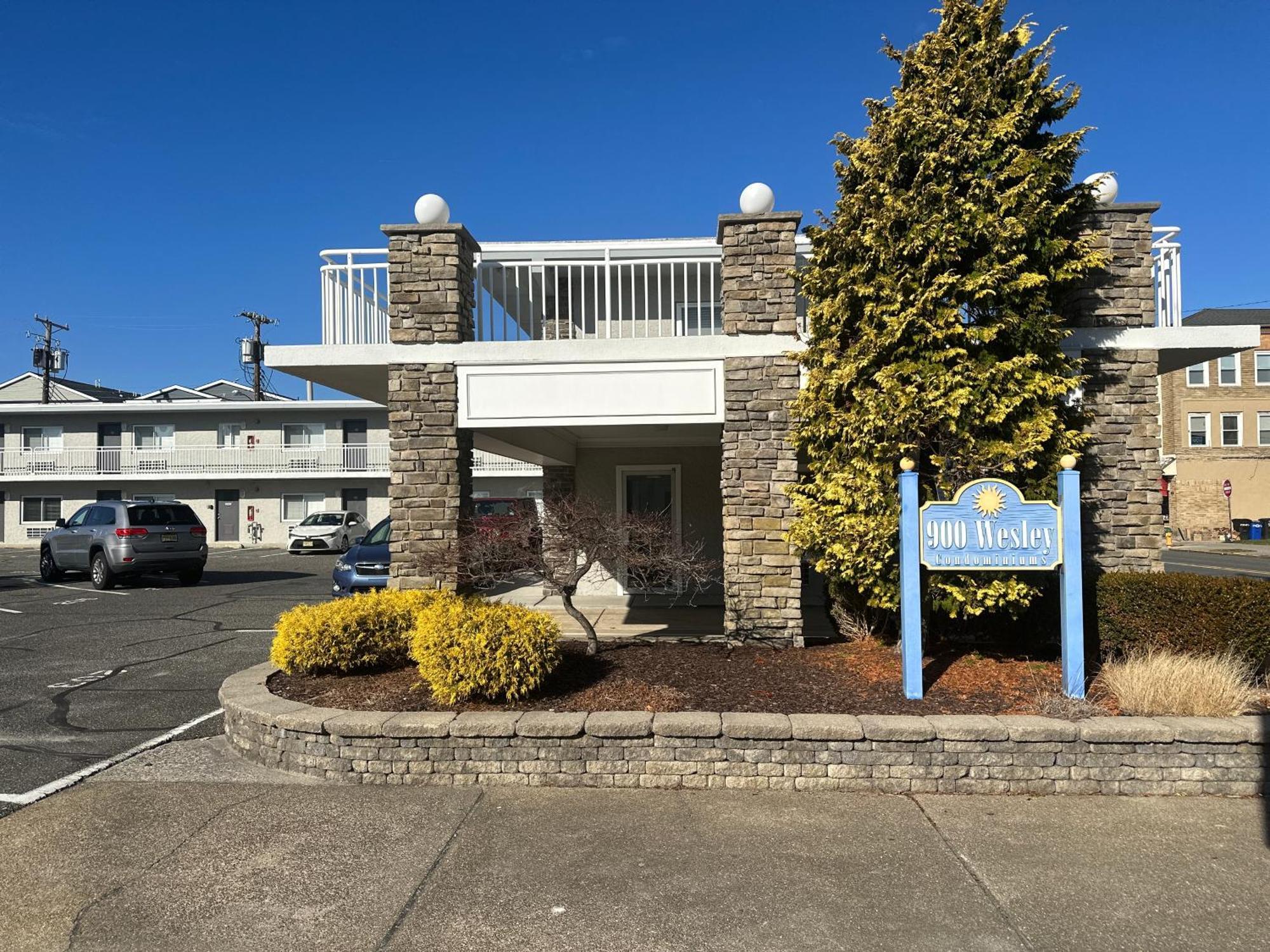 Beautiful Condo Sleeps 4- Only 2 Blocks From Beach Ocean City Eksteriør billede